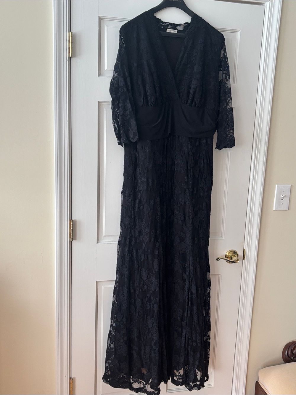 Kiyonna Black Lace Maxi Dress - V-Neck, 3/4 Sleeve